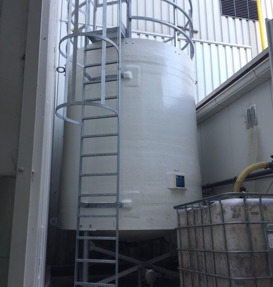 tank-Quaker-Oats tank-Quaker-Oats